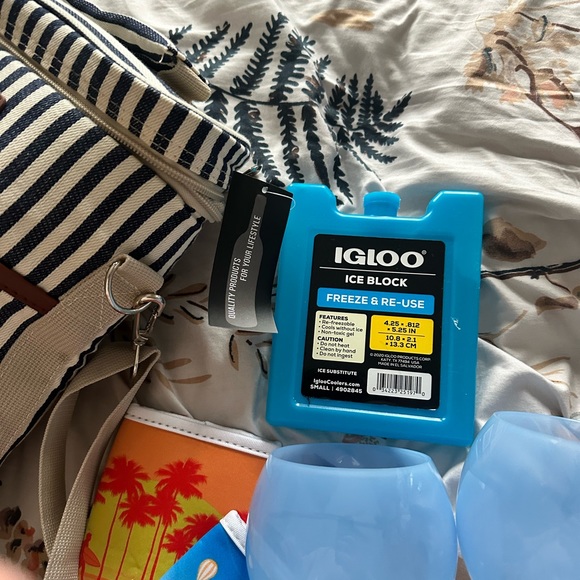 Beach Set - Picture 2 of 10